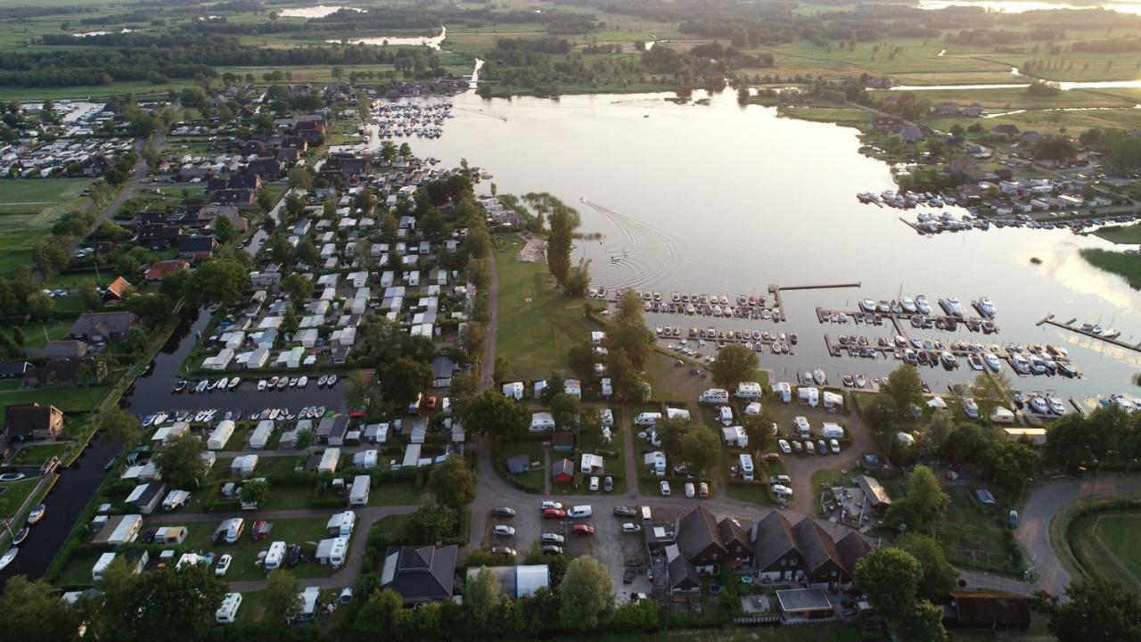 Camping Kleine Belterwijde, Trekkershut Belt-Schutsloot Exterior foto
