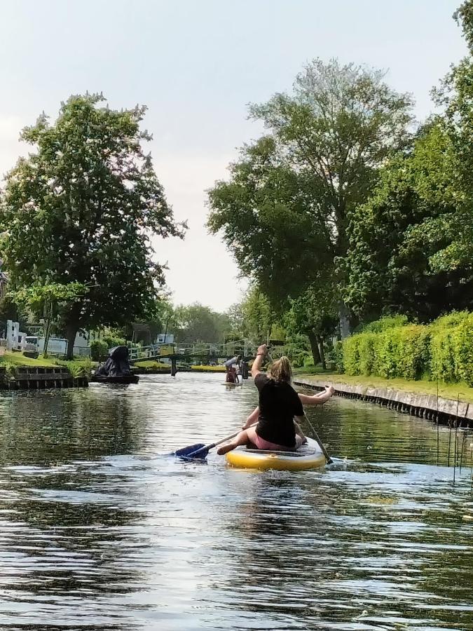 Camping Kleine Belterwijde, Trekkershut Belt-Schutsloot Exterior foto